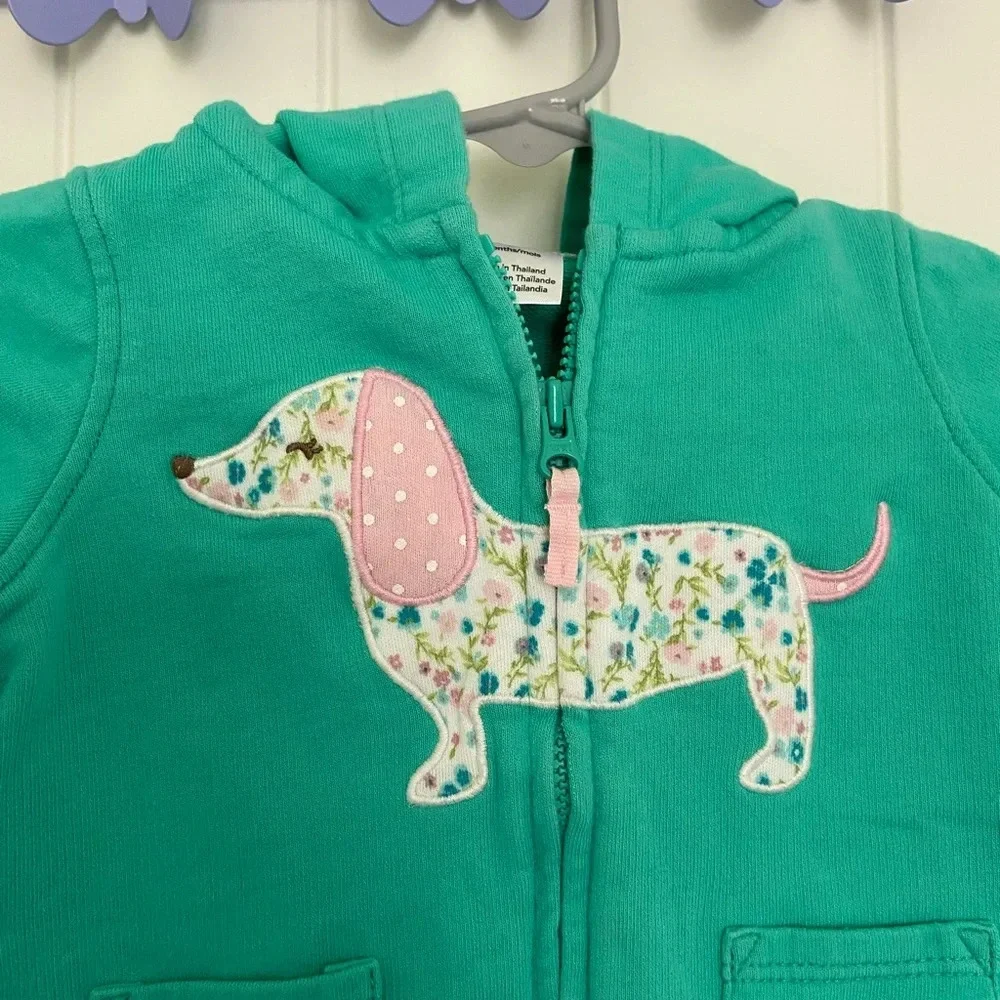 EUC | Carter’s baby girl’s dog decal zip‎ hoodie — 9 months